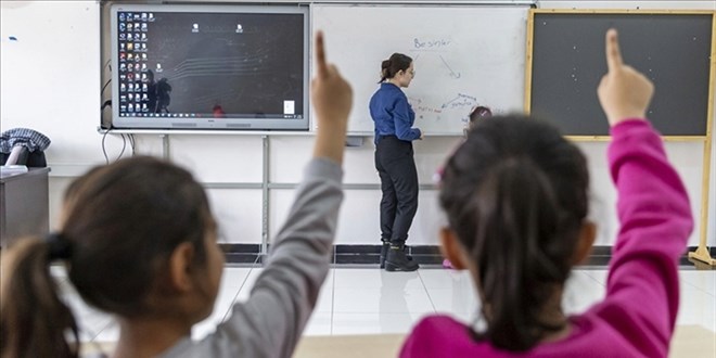 Sözleşmeli öğretmenler de uzmanlık tazminatı alabilecek