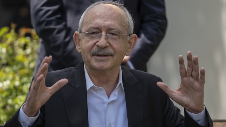 CHP'DE GÖZLER BUGÜN ÖĞLEDEN SONRAKİ MYK'DA! Sivas dahil yaklaşık 20 İl Başkanı için kritik saatler