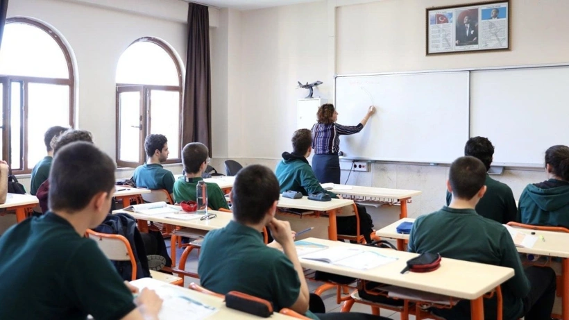Eğitimde yeni dönem: MEB yasakladı