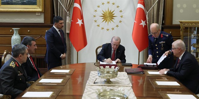 Yüksek Askeri Şüra toplantısı sona erdi...