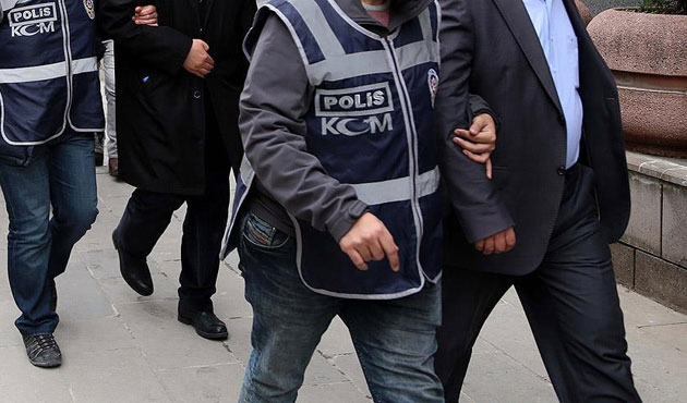 Sivas'ta Fetö'den 7 Kişi Tutuklandı 3 Avukat gözaltında
