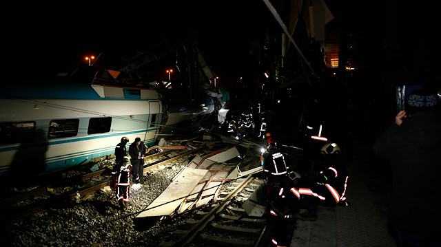 Ankara’daki Yüksek Hızlı Tren kazasında 4 ölü 43 yaralı...