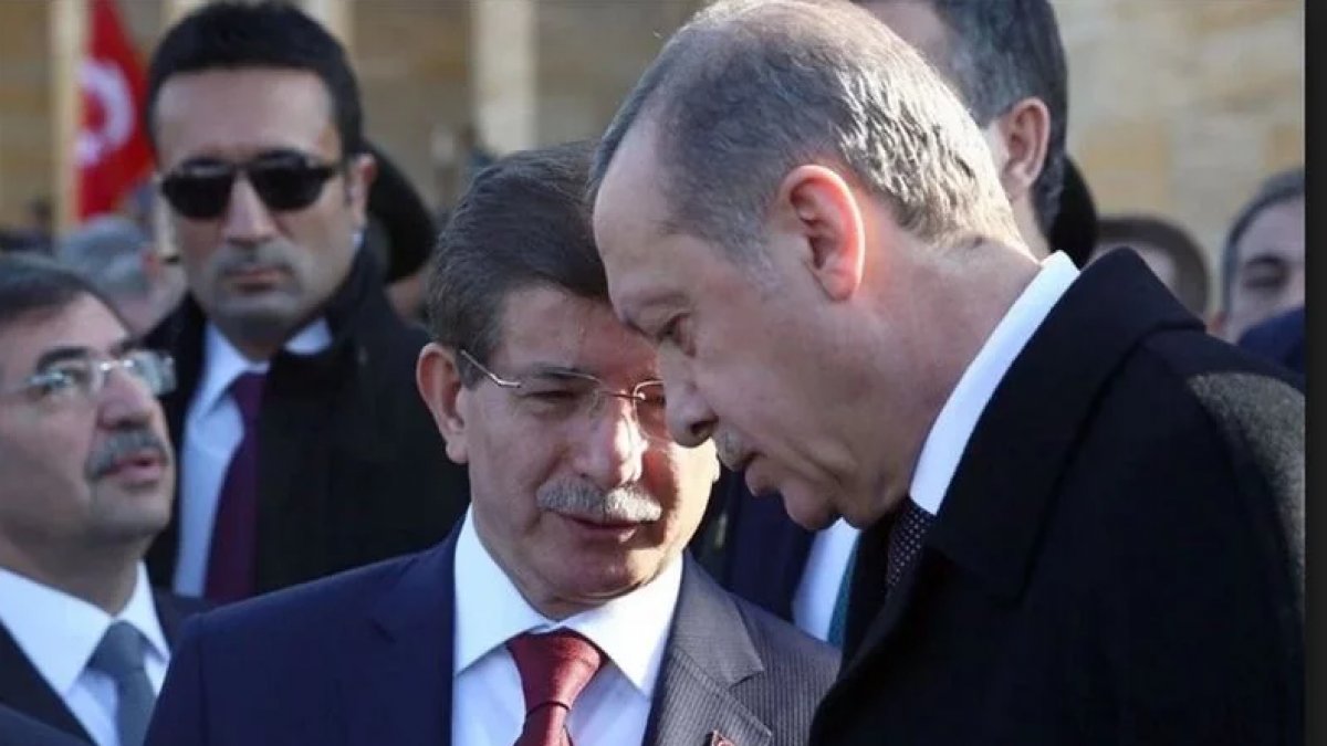 Ve Ahmet Davutoğlu patladı: AKP tek bir görüşün onay makamı haline geldi 