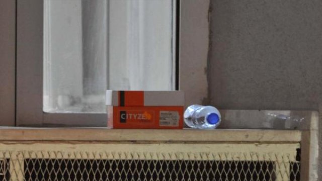 Sivas'ta Caddeye Bırakılan Kutu Bomba Paniğine Neden Oldu