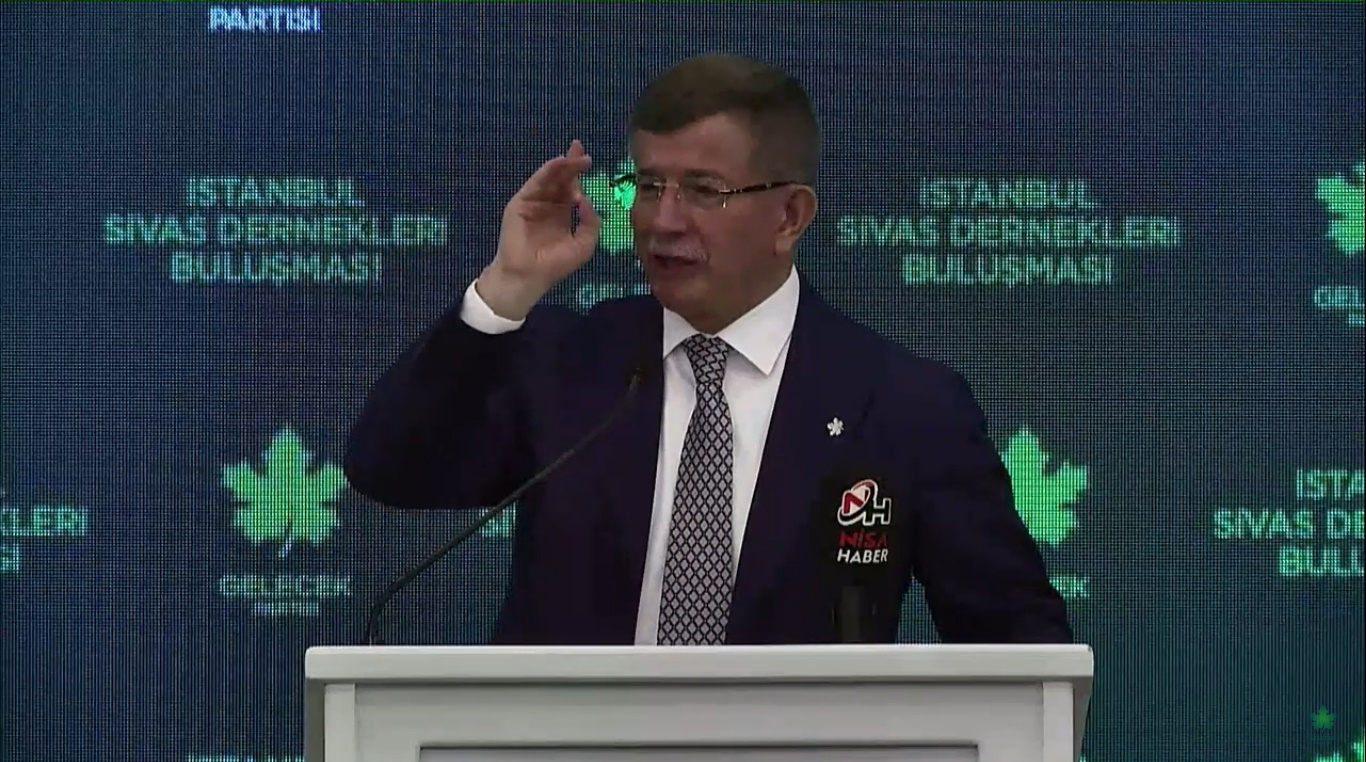 Davutoğlu, İstanbul Sivas dernekleri buluşmasında konuştu…